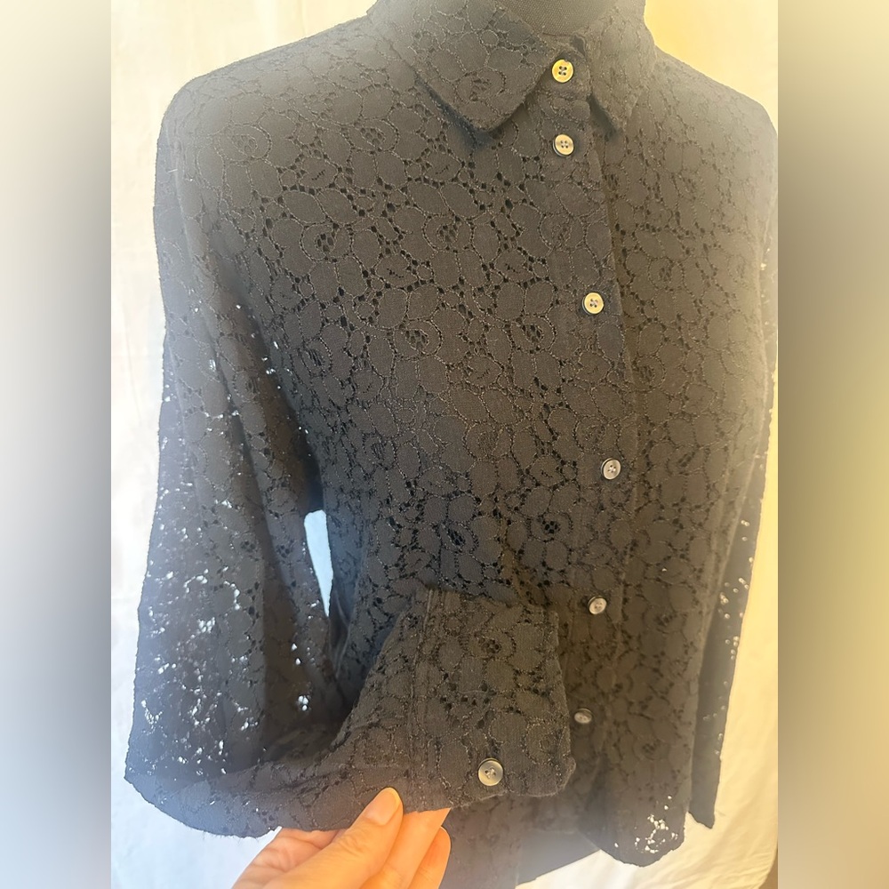 GAP Black Lace Button Down Shirt Sheer Floral Collared Blouse – Size L - Picture 5 of 8